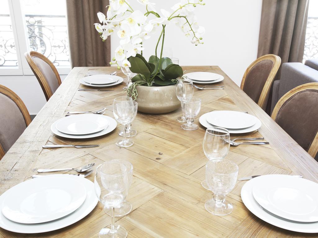 Livinparis - Luxury 3 Bedrooms Le Louvre I الغرفة الصورة